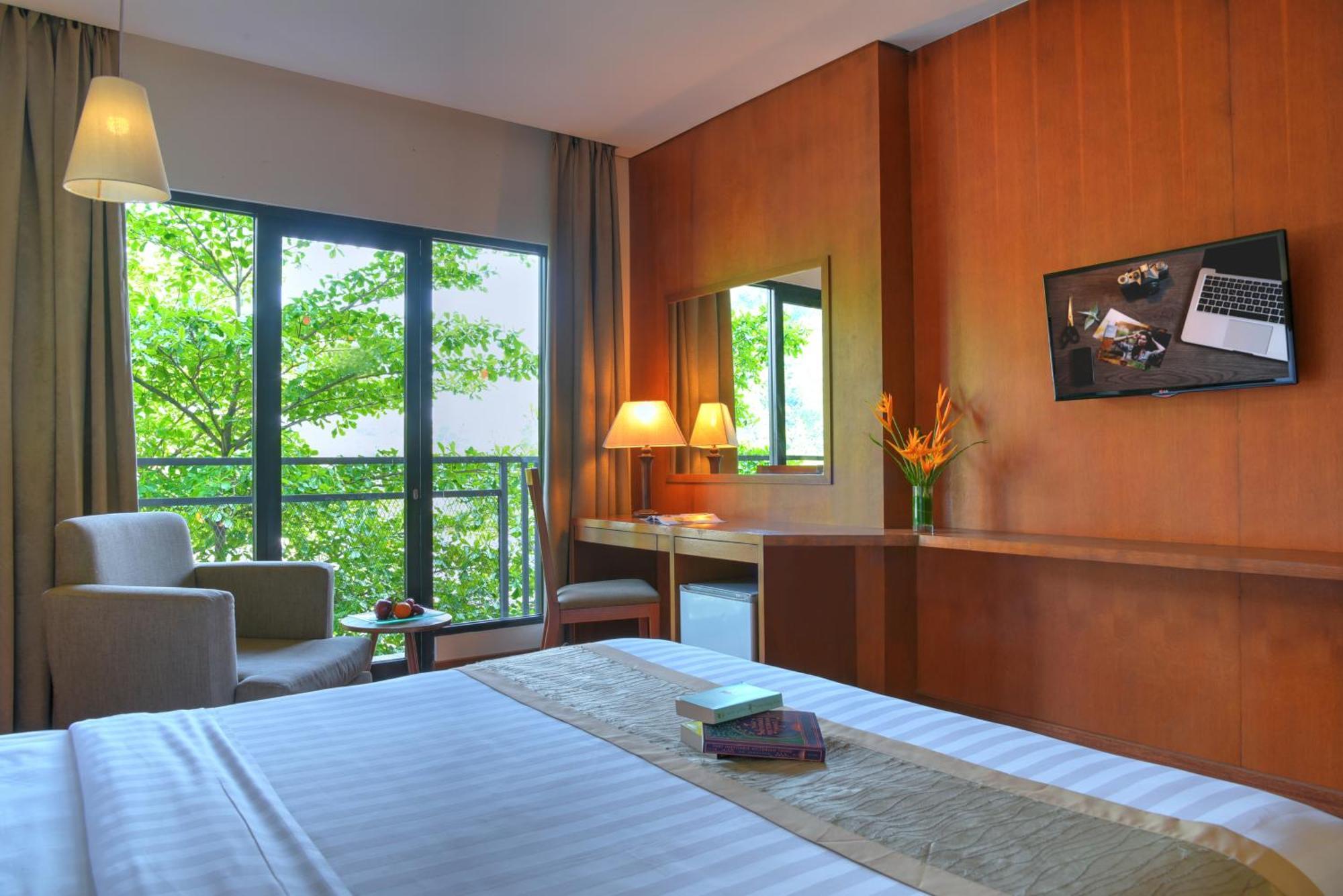 Kamar Deluxe King dengan Balkon