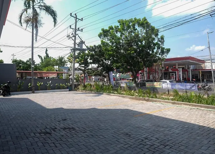 Sans Hotel Aurum Majapahit Semarang